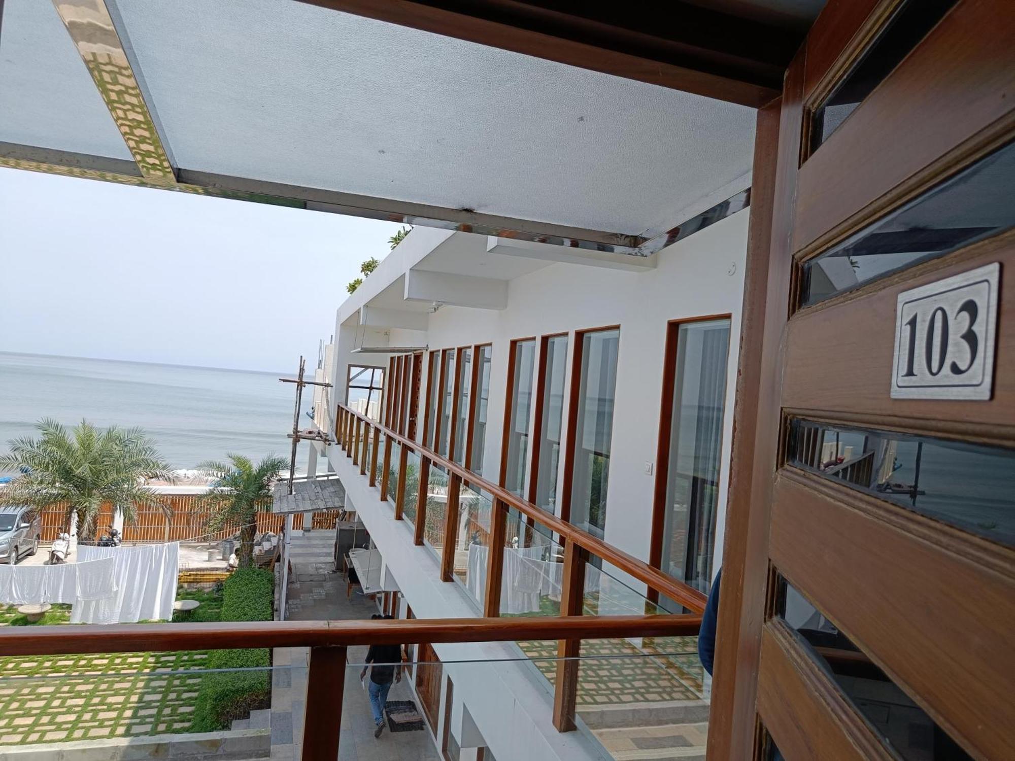 Umino Beach Resort Chennai Exteriör bild